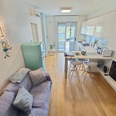 Holidayhome Manetta Tra Mare E Natura 皮内托