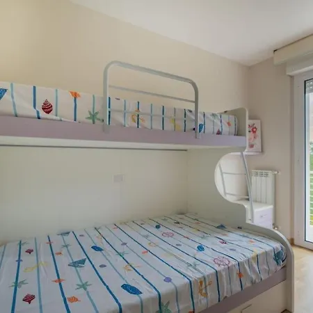 公寓 Holidayhome Manetta Tra Mare E Natura 皮内托