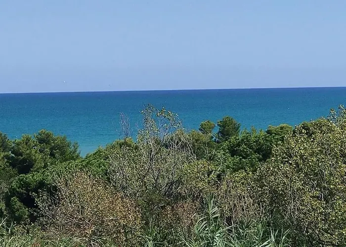 Apartment Holidayhome Manetta Tra Mare E Natura *