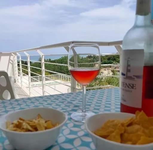 Holidayhome Manetta Tra Mare E Natura アパート