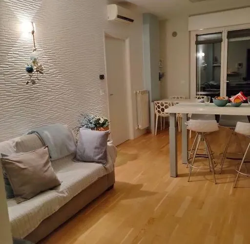 Holidayhome Manetta Tra Mare E Natura Apartment *