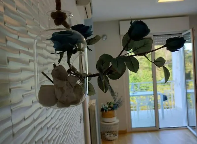 Apartment Holidayhome Manetta Tra Mare E Natura