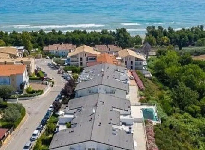 Holidayhome Manetta Tra Mare E Natura Apartment Pineto