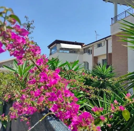 Apartment Holidayhome Manetta Tra Mare E Natura *